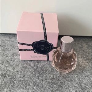 Viktor & Rolf Flowerbomb
